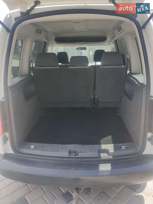Универсал Volkswagen Caddy 2011 в Березному