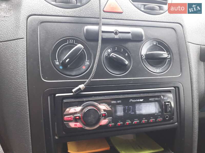 Минивэн Volkswagen Caddy 2008 в Харькове фото 10 Минивэн Volkswagen Caddy 2008 в Харькове