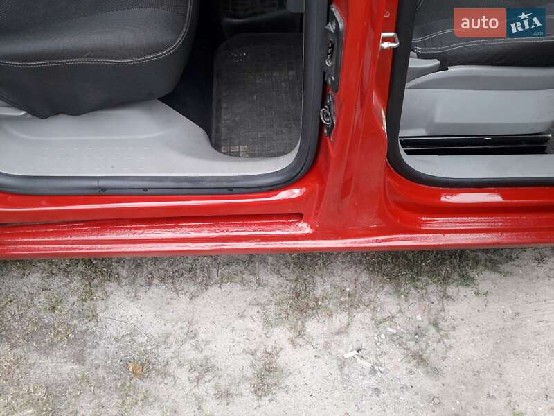 Минивэн Volkswagen Caddy 2008 в Харькове фото 12 Минивэн Volkswagen Caddy 2008 в Харькове