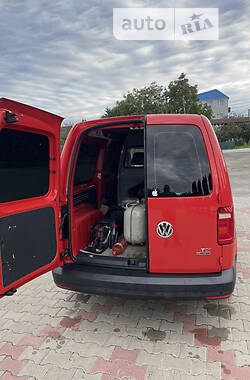 Грузовой фургон Volkswagen Caddy 2016 в Дунаевцах