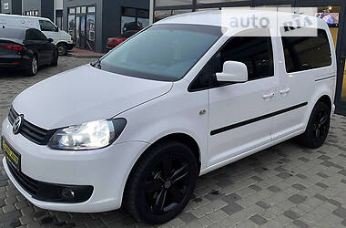 Мінівен Volkswagen Caddy 2015 в Мукачевому