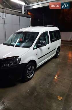 Универсал Volkswagen Caddy 2013 в Тячеве