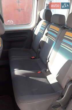 Минивэн Volkswagen Caddy 2013 в 
