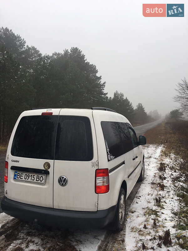 Минивэн Volkswagen Caddy 2009 в Ровно