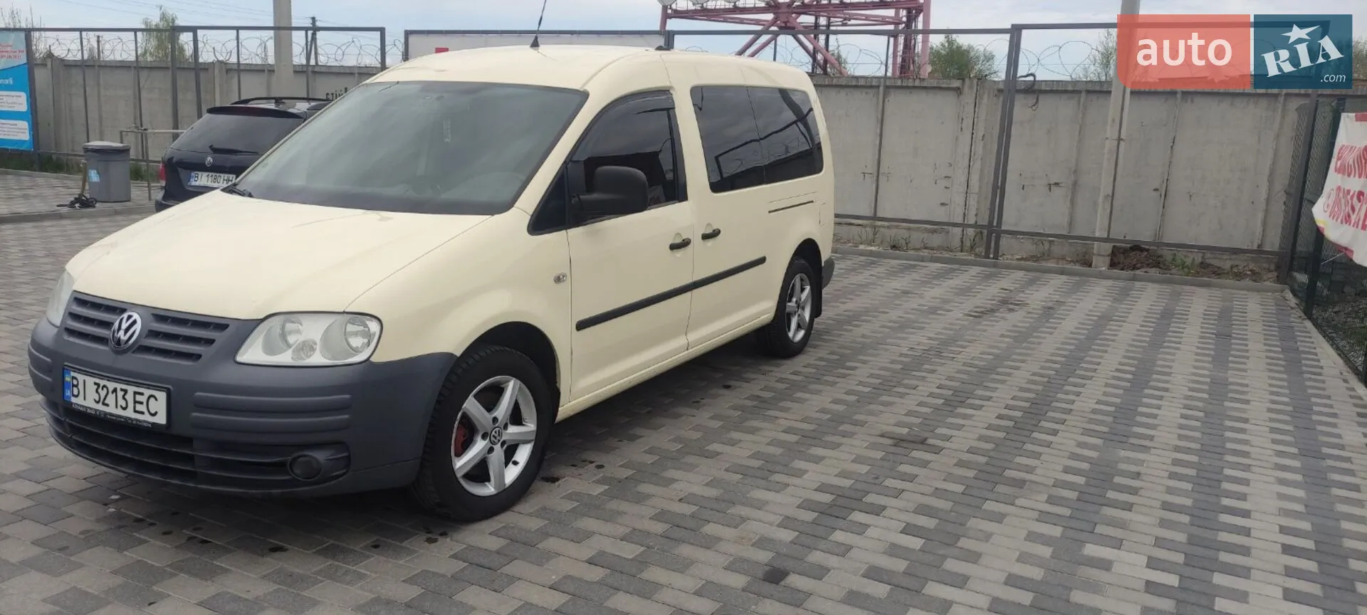 2010 Volkswagen Caddy - мініатюра 4