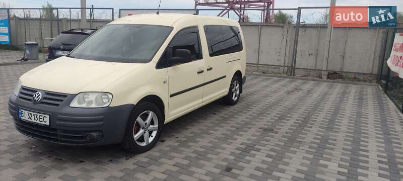 Минивэн Volkswagen Caddy 2010 в Шепетовке
