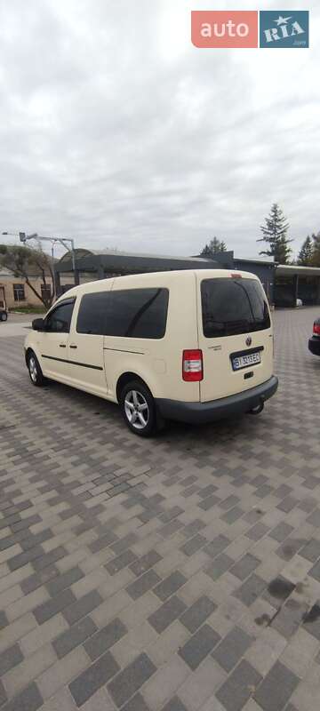 Минивэн Volkswagen Caddy 2010 в Шепетовке