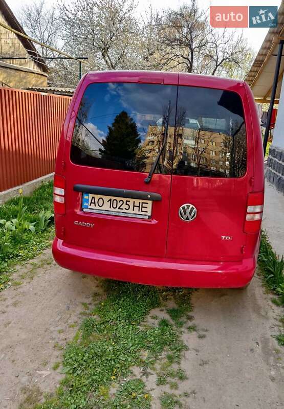 Универсал Volkswagen Caddy 2011 в Виноградове