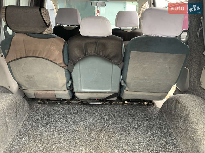 Минивэн Volkswagen Caddy 2006 в Черновцах