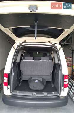 Минивэн Volkswagen Caddy 2011 в 