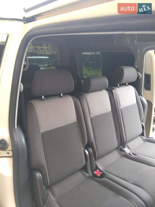 Минивэн Volkswagen Caddy 2011 в Хмельницком