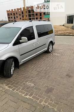 Минивэн Volkswagen Caddy 2011 в Сокале