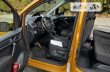 Минивэн Volkswagen Caddy 2018 в 