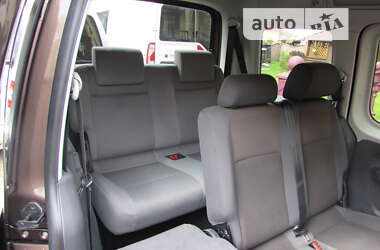 Минивэн Volkswagen Caddy 2011 в 