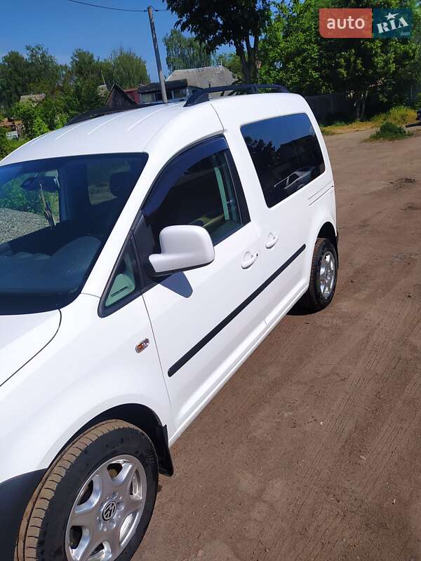 Минивэн Volkswagen Caddy 2012 в Овруче