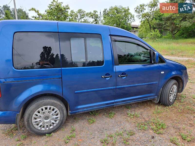 Минивэн Volkswagen Caddy 2004 в Харькове