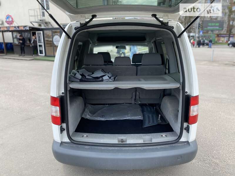 Минивэн Volkswagen Caddy 2010 в Ровно