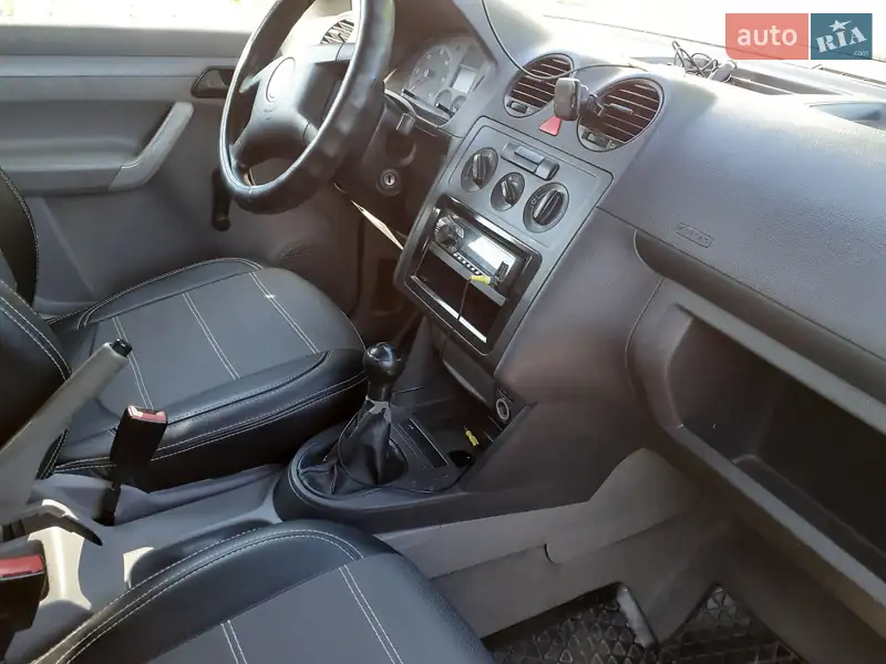 Volkswagen Caddy 2004 VIN WV1ZZZ2KZ4X001490 фото оголошення 3 з 36