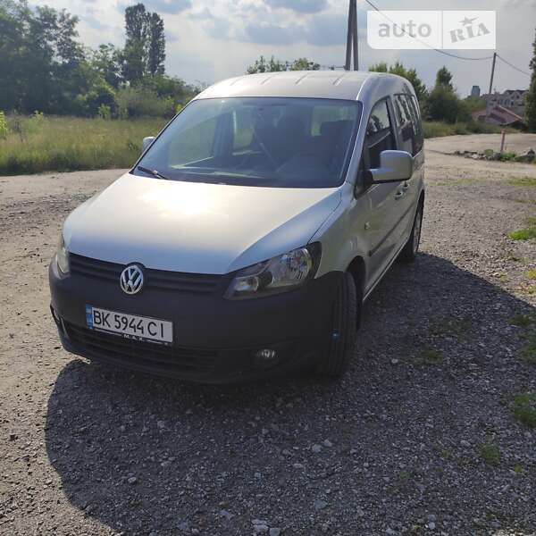 Минивэн Volkswagen Caddy 2011 в Березному фото 15 Минивэн Volkswagen Caddy 2011 в Березному