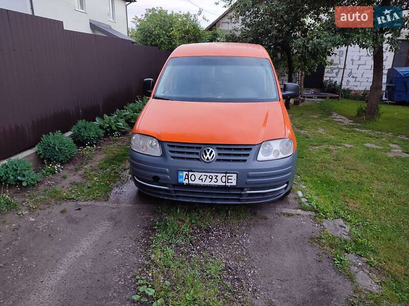 Минивэн Volkswagen Caddy 2004 в Боярке