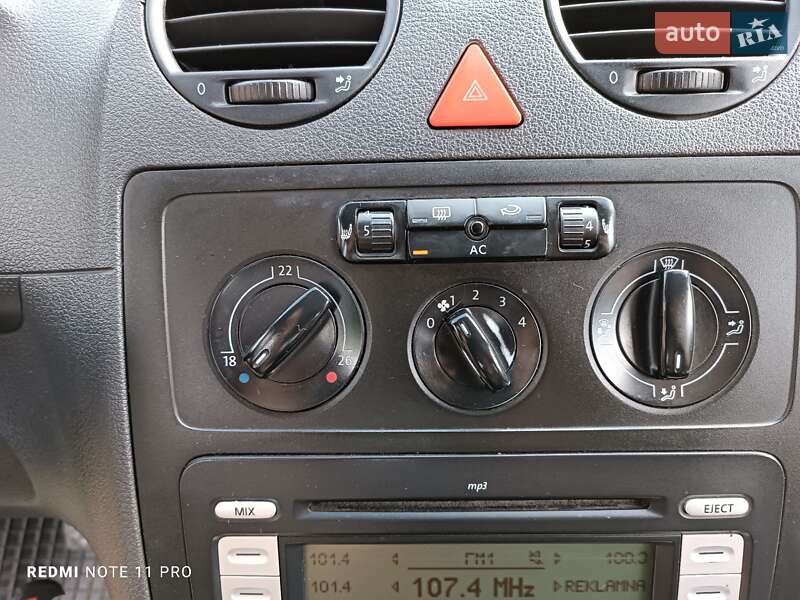 Минивэн Volkswagen Caddy 2009 в Голованевске фото 40 Минивэн Volkswagen Caddy 2009 в Голованевске