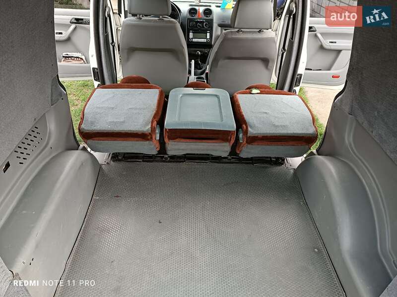 Минивэн Volkswagen Caddy 2009 в Голованевске фото 49 Минивэн Volkswagen Caddy 2009 в Голованевске
