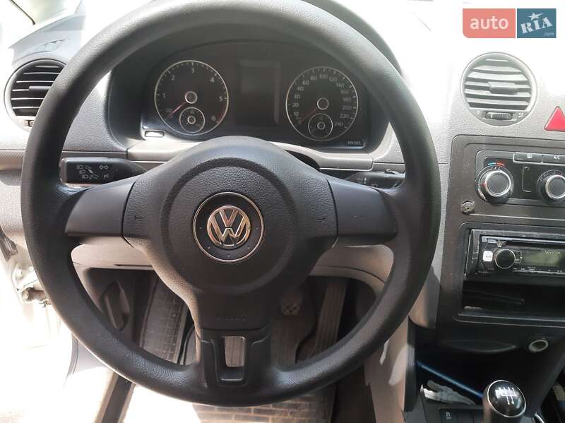 Минивэн Volkswagen Caddy 2012 в Бершади