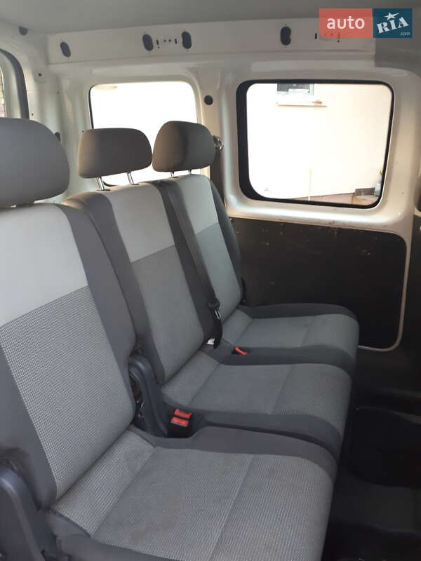 Мінівен Volkswagen Caddy 2013 в Харкові