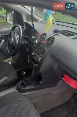 Минивэн Volkswagen Caddy 2005 в Черкассах