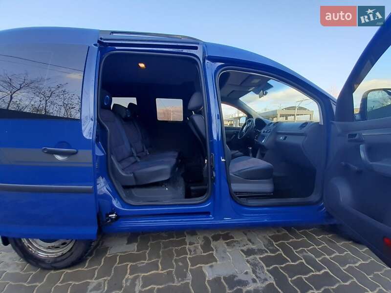 Минивэн Volkswagen Caddy 2015 в Николаеве