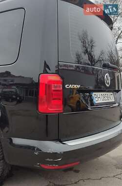 Минивэн Volkswagen Caddy 2016 в 