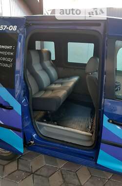 Минивэн Volkswagen Caddy 2010 в Киеве