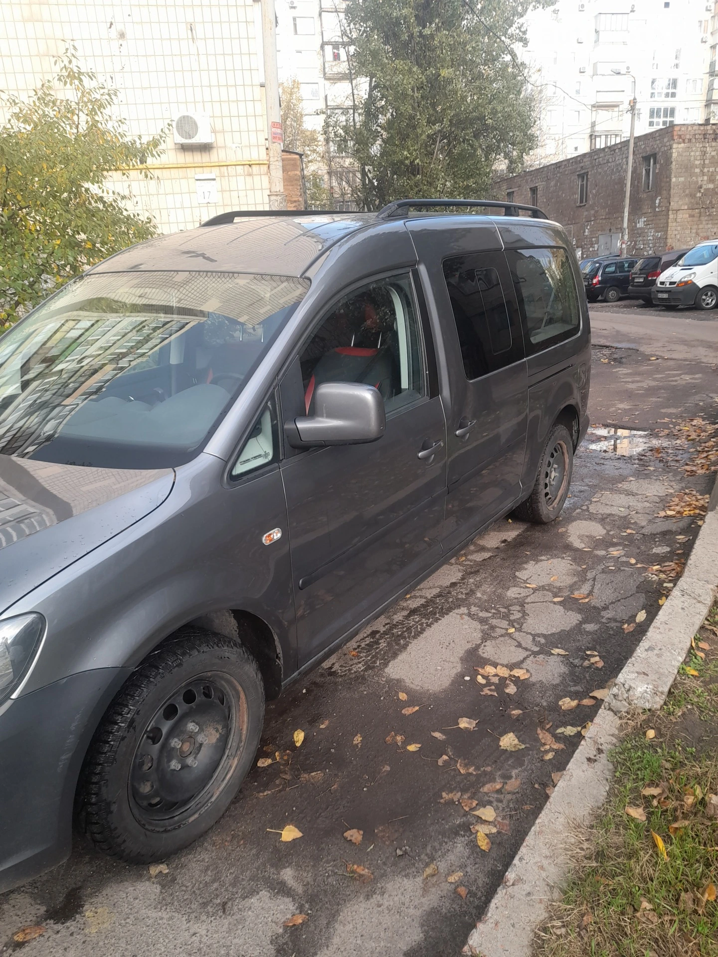 2011 Volkswagen Caddy - мініатюра 17