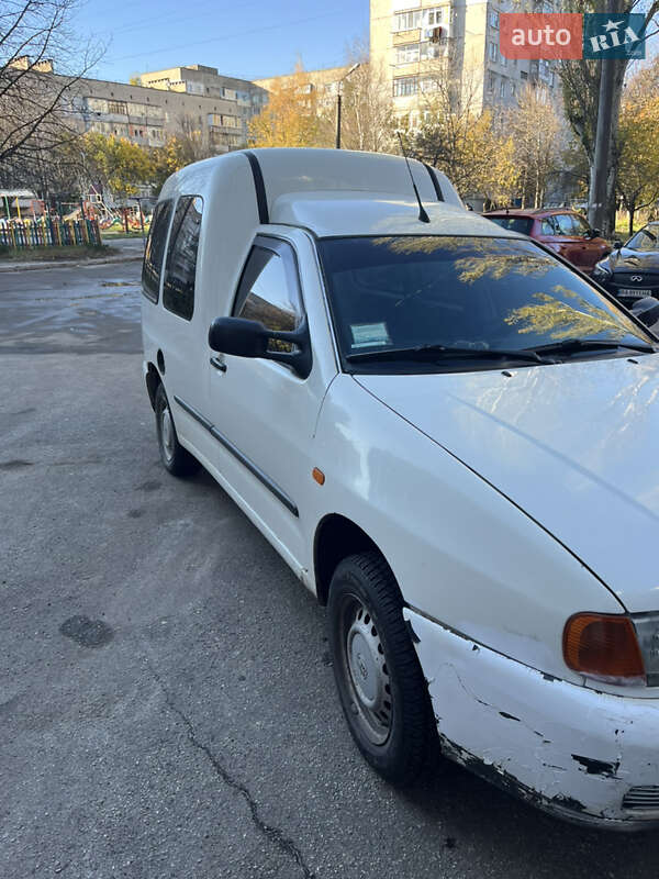 Минивэн Volkswagen Caddy 2003 в 
