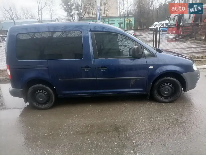 Мінівен Volkswagen Caddy 2004 в 