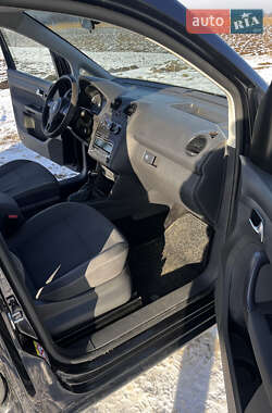 Минивэн Volkswagen Caddy 2012 в 