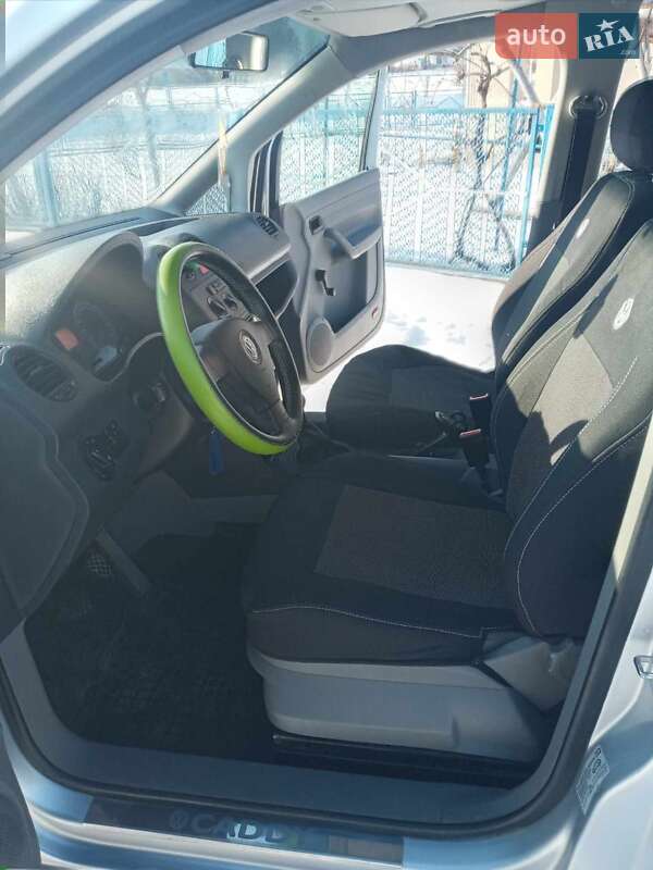 Минивэн Volkswagen Caddy 2008 в Чорткове