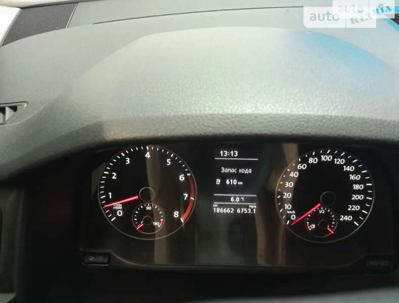 Грузовой фургон Volkswagen Caddy 2015 в Киеве