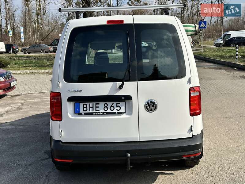 Грузовой фургон Volkswagen Caddy 2018 в Львове