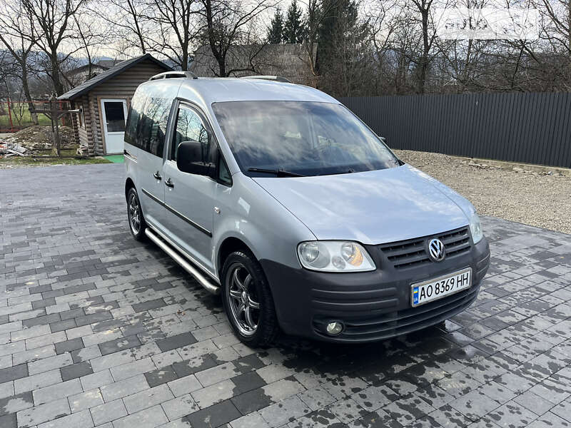 Мінівен Volkswagen Caddy 2005 в Тячеві