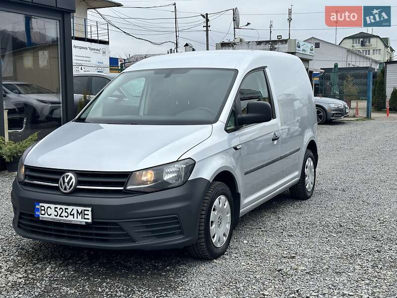 Грузовой фургон Volkswagen Caddy 2017 в Львове