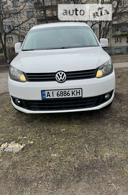 Минивэн Volkswagen Caddy 2015 в Киеве