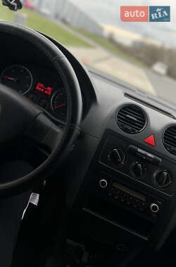 Минивэн Volkswagen Caddy 2008 в Тячеве