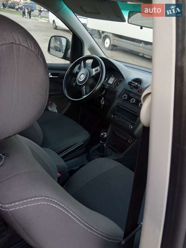Мінівен Volkswagen Caddy 2014 в Броварах