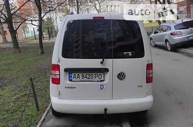 Вантажний фургон Volkswagen Caddy 2015 в Києві