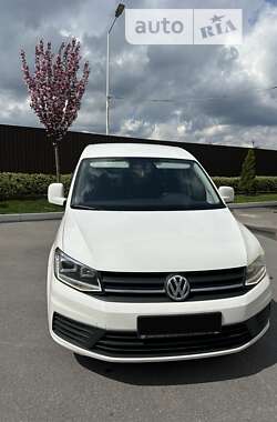 Грузовой фургон Volkswagen Caddy 2015 в Виннице