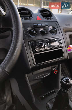 Минивэн Volkswagen Caddy 2009 в 