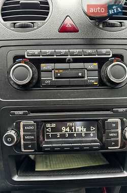 Мінівен Volkswagen Caddy 2015 в Дніпрі