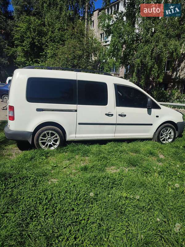 Минивэн Volkswagen Caddy 2008 в Изюме