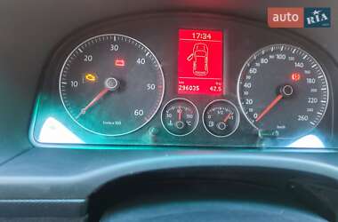 Мінівен Volkswagen Caddy 2008 в Ізюмі